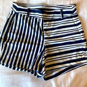 SPANX sunshine 4” shorts in double stripe